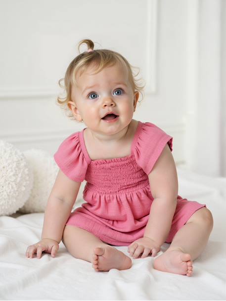 Robe bébé smockée en gaze de coton abricot poudré+rose bonbon 4 - vertbaudet enfant 