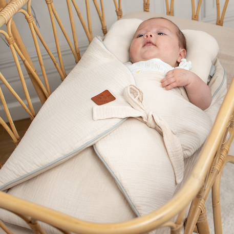 Couverture d'emmaillotage évolutive en gaze de coton jeanne Beige+Blanc+Blanc à pois or+Bleu+Camel+Camel à pois or+Écru+Terracotta+Vert de gris 2 - vertbaudet enfant 