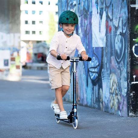Trottinette enfant micro sprite pearl  led Bleu clair océan+Bleu et rose+Bleu océan+Bleu pétrole+Bleu saphir+Rose+Vert eco+Violet 14 - vertbaudet enfant 
