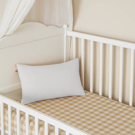 Coussin rectangle en coton bio Blanc+Fraise+Honey+Rose+Vert+Vichy 3 - vertbaudet enfant 