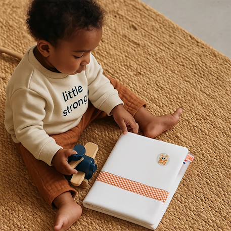 Protège carnet de santé en coton bio wooly Blanc 2 - vertbaudet enfant 