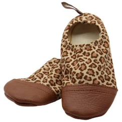 Chaussures-Chaussons tout-terrain les petits cœurs (pointures 24-26)