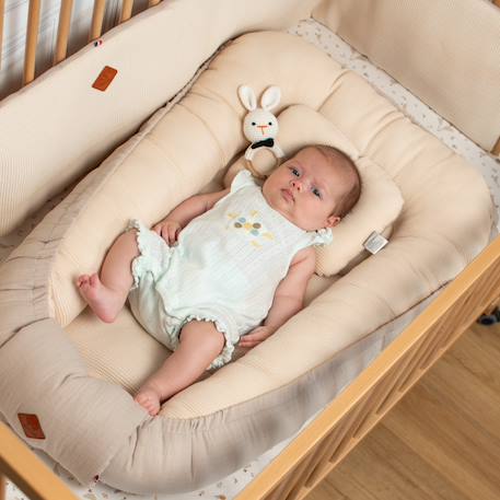 Cocon nid réducteur de lit en coton nid d'abeille Beige+Bleu+Écru+Rose 1 - vertbaudet enfant 
