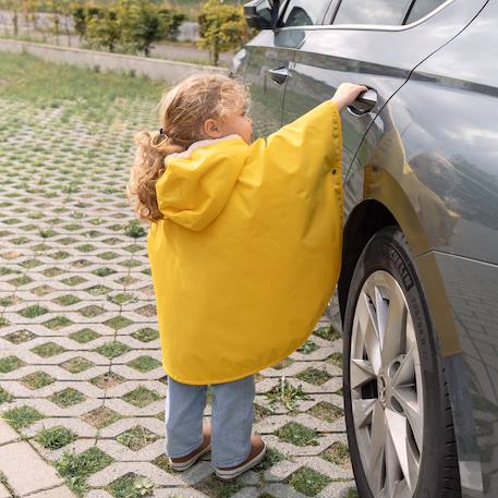 Poncho de voyage - au chaud sous la pluie Carmin+Choco+Green+Hibiscus+Horizon+Jaune+Natural+Navy+Neutral+Plum 33 - vertbaudet enfant 