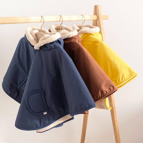 Poncho de voyage bébé pour siège auto - au chaud sous la pluie Carmin+Choco+Green+Hibiscus+Horizon+Jaune+Natural+Navy+Neutral+Plum 34 - vertbaudet enfant 
