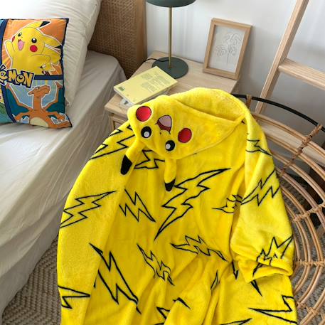 Plaid polaire imprimé toucher doux, pokemon eclair Jaune 1 - vertbaudet enfant 