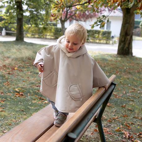 Poncho de voyage bébé pour siège auto - au chaud sous la pluie Carmin+Choco+Green+Hibiscus+Horizon+Jaune+Natural+Navy+Neutral+Plum 48 - vertbaudet enfant 